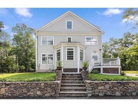 130 Nokomis Rd, Hingham, MA 02043 photo 1