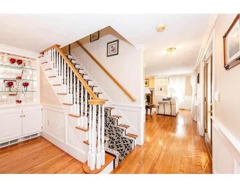 41 Hammersmith Dr, Saugus, MA 01906 photo 3