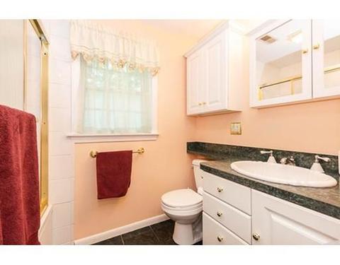 41 Hammersmith Dr, Saugus, MA 01906 photo 20