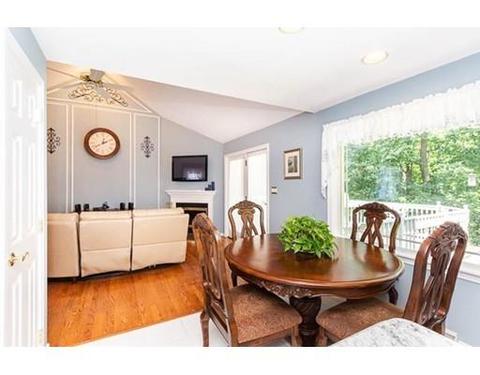 41 Hammersmith Dr, Saugus, MA 01906 photo 11