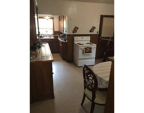 12 Ledyard St, Springfield, MA 01104 photo 5