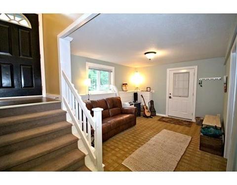25 Lake Ave, East Wareham, MA 02538 photo 4