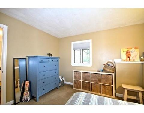 25 Lake Ave, East Wareham, MA 02538 photo 9