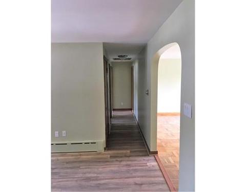 7 Arkwright Rd, Webster, MA 01570 photo 11