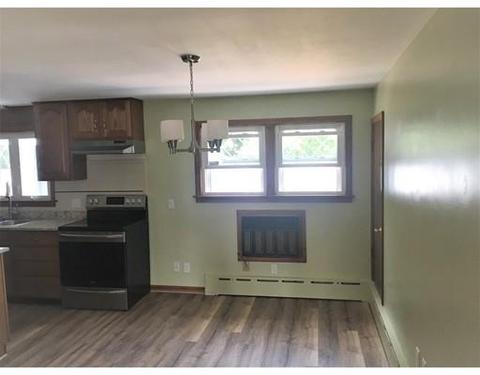 7 Arkwright Rd, Webster, MA 01570 photo 10