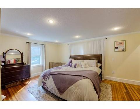 33 Westernview St, Springfield, MA 01108 photo 17