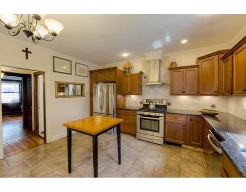 33 Westernview St, Springfield, MA 01108 photo 6