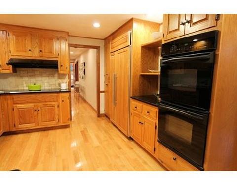 250 Stratford Rd, Needham, MA 02492 photo 13