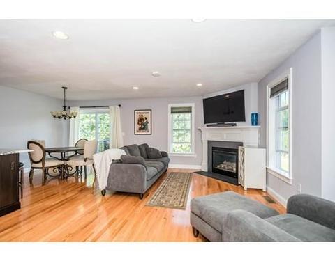 36 Longview Cir #B, Ayer, MA 01432 photo 16