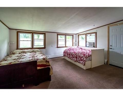 23 Seminole St, Springfield, MA 01118 photo 15