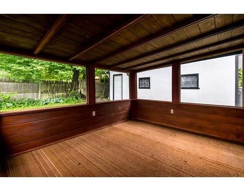 23 Seminole St, Springfield, MA 01118 photo 19