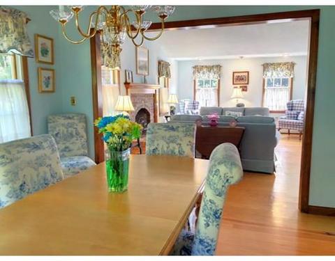 37 Monomoscoy Rd, Mashpee, MA 02649 photo 10
