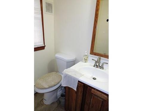 51 Lamont St, Springfield, MA 01119 photo 14
