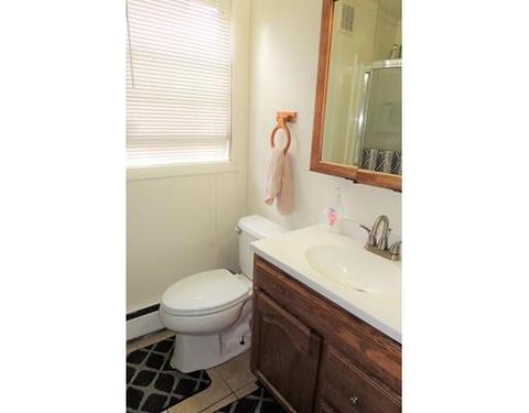 51 Lamont St, Springfield, MA 01119 photo 10