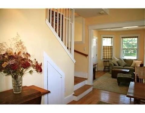 136 Appleton St, Cambridge, MA 02138 photo 9