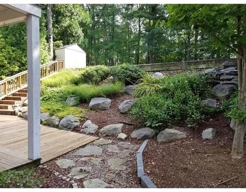 54 W Point Rd, Webster, MA 01570 photo 8