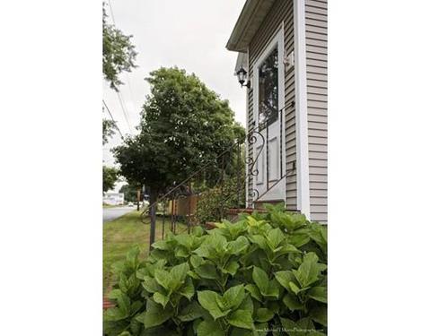 117 Spring St, Fairhaven, MA 02719 photo 3