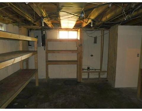 142 Clairmont Ave, Chicopee, MA 01013 photo 20