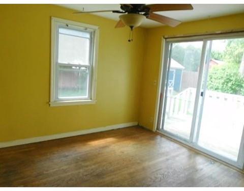 142 Clairmont Ave, Chicopee, MA 01013 photo 9