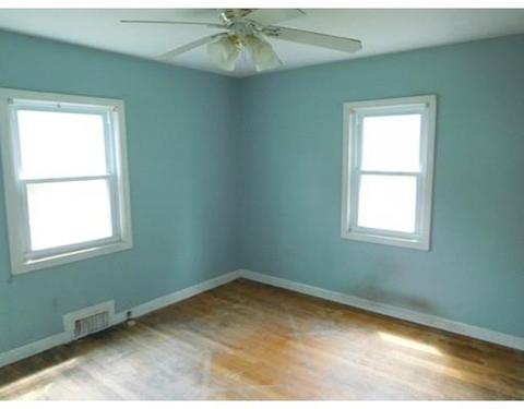 142 Clairmont Ave, Chicopee, MA 01013 photo 10