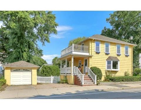 128 Lothrop St, Beverly, MA 01915 photo 1