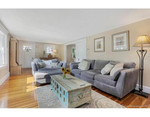 128 Lothrop St, Beverly, MA 01915 photo 13