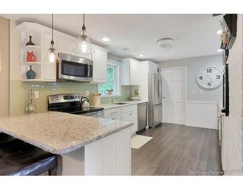 2 Gordon Rd, Beverly, MA 01915 photo 9