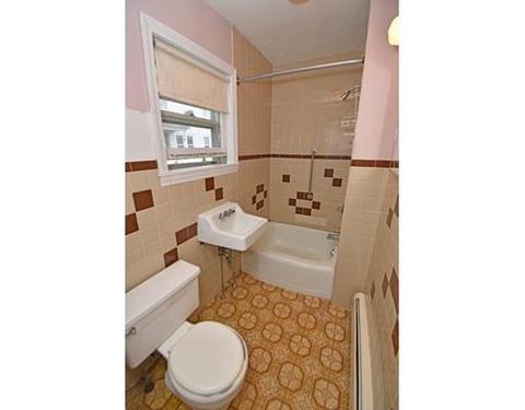 65 Emerald Pl, Easthampton, MA 01027 photo 9