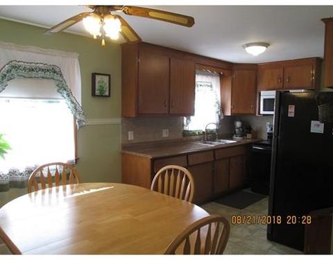 94 Dixie Ter, Chicopee, MA 01020 photo 2