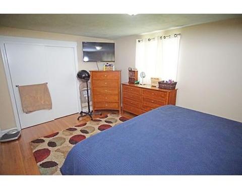 195 Kerry Dr, Springfield, MA 01118 photo 16