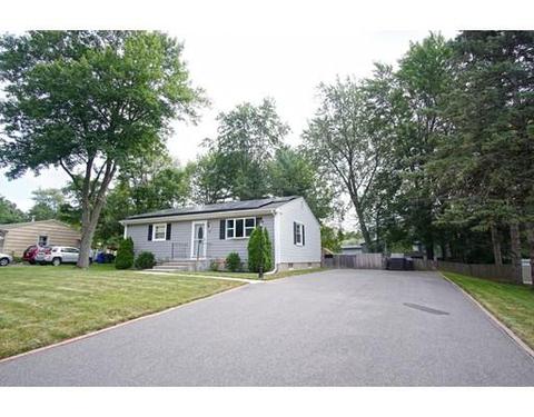 195 Kerry Dr, Springfield, MA 01118 photo 3