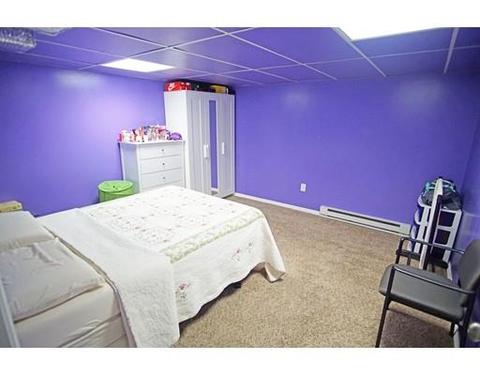 195 Kerry Dr, Springfield, MA 01118 photo 19