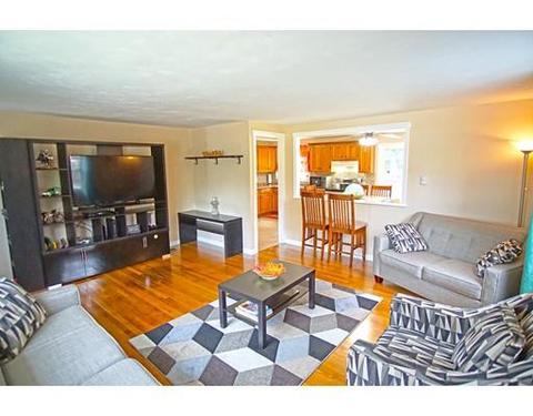 195 Kerry Dr, Springfield, MA 01118 photo 7