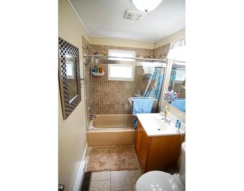 195 Kerry Dr, Springfield, MA 01118 photo 17