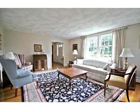 13 Baldwin Ln, Reading, MA 01867 photo 5