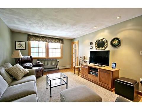 13 Baldwin Ln, Reading, MA 01867 photo 15