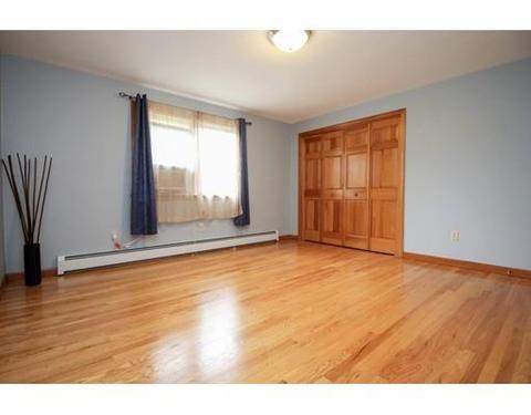 11 Eustis St, Worcester, MA 01606 photo 19