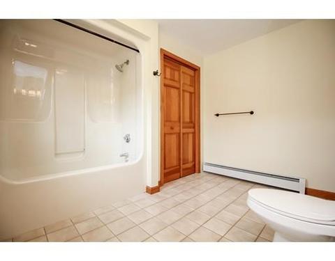 11 Eustis St, Worcester, MA 01606 photo 23