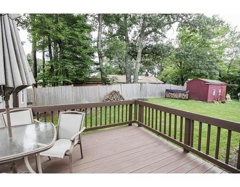 11 Eustis St, Worcester, MA 01606 photo 9