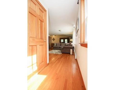 11 Eustis St, Worcester, MA 01606 photo 16