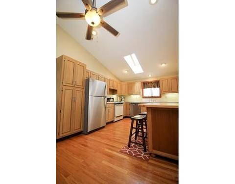 11 Eustis St, Worcester, MA 01606 photo 12
