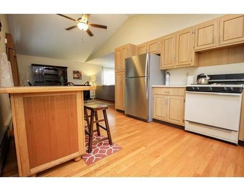 11 Eustis St, Worcester, MA 01606 photo 13