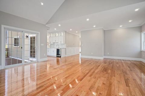 29 Torre, Reading, MA 01867 photo 7