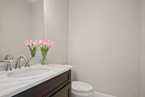 29 Torre, Reading, MA 01867 photo 11