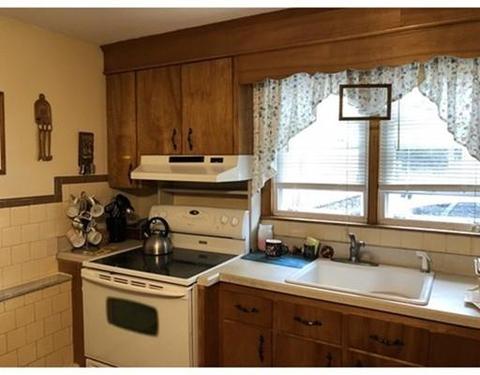29 Appleton, Everett, MA 02149 photo 4