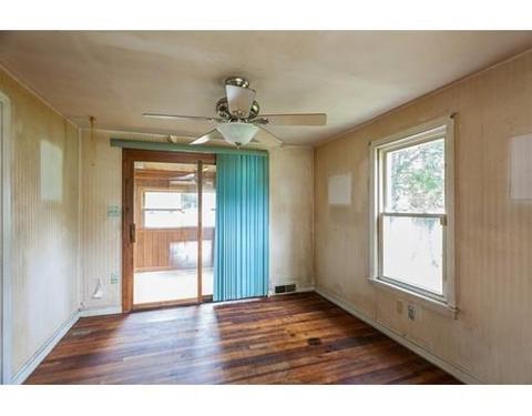 850 Parker St, Springfield, MA 01129 photo 6