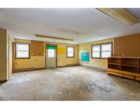 850 Parker St, Springfield, MA 01129 photo 11