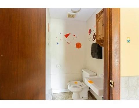 850 Parker St, Springfield, MA 01129 photo 24