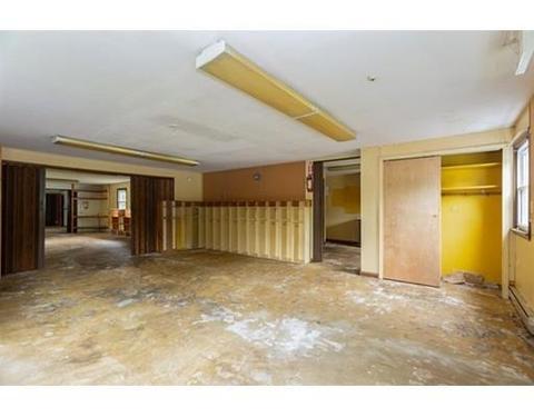 850 Parker St, Springfield, MA 01129 photo 12