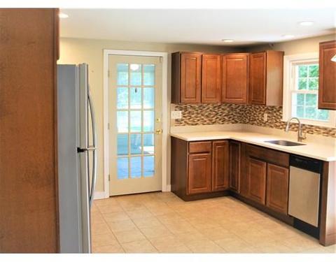 80 Cherry St, Spencer, MA 01562 photo 9